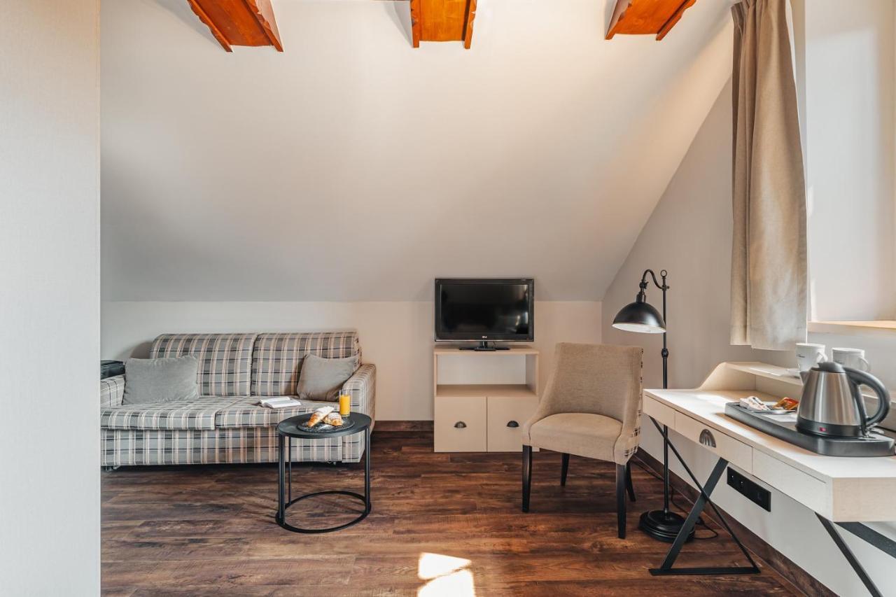 Hotel Batory Szczawnica Exteriör bild